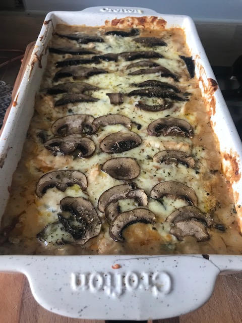 Chicken and veg bake,&nbsp;yum!